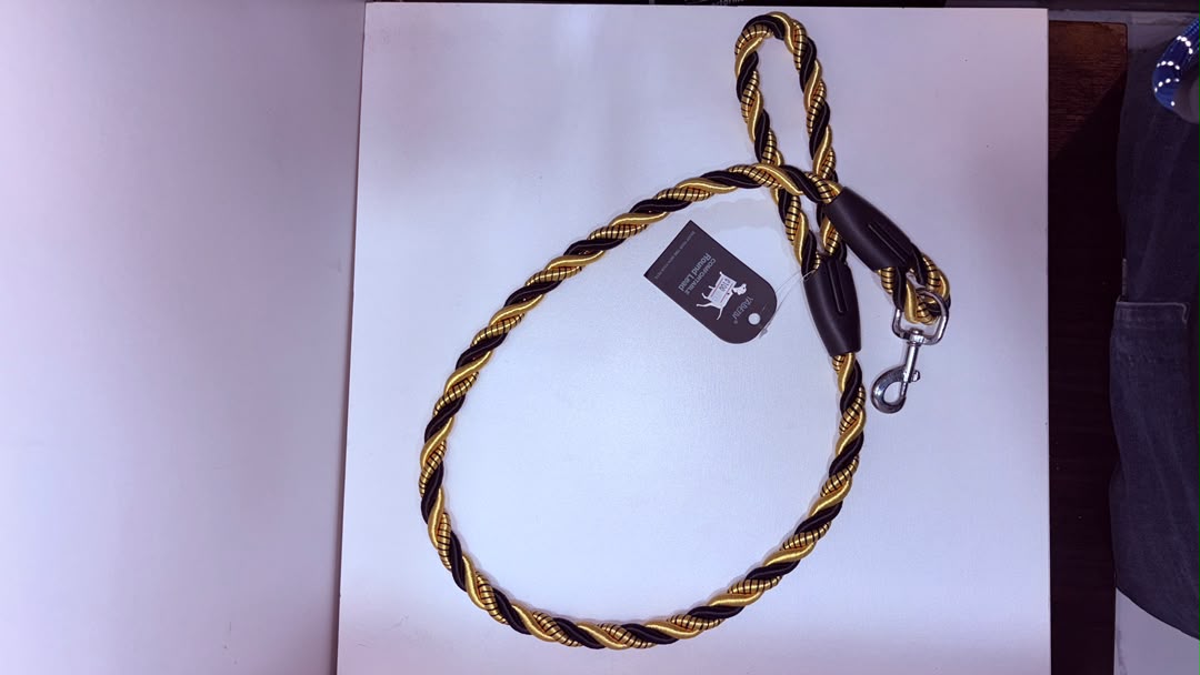 Twisted Rope Dog Leash with Padded Handle, Black &amp; Gold