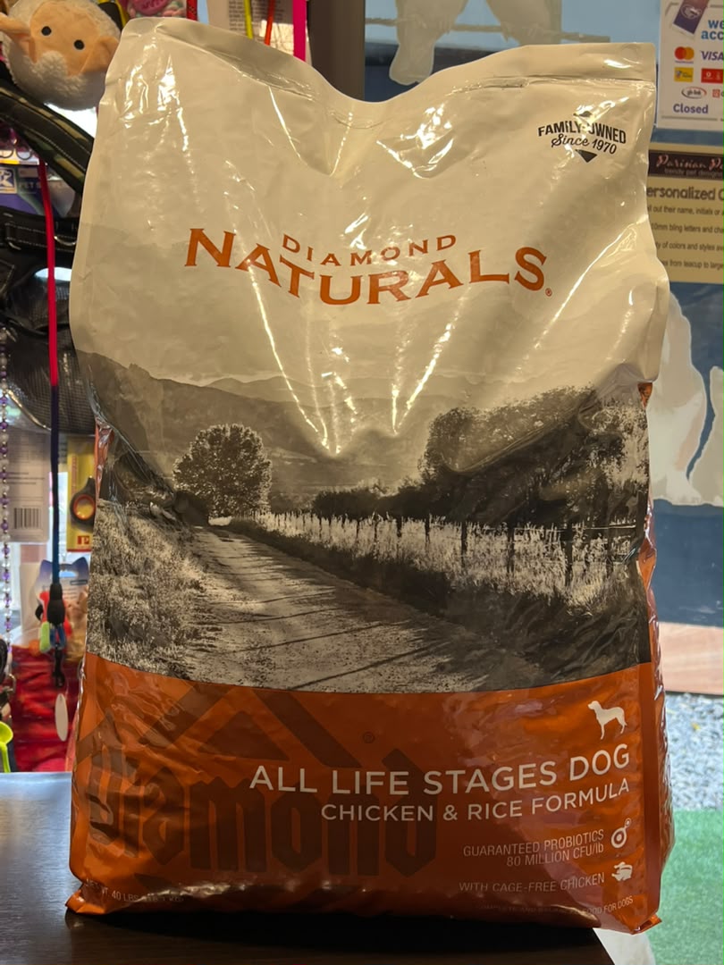 Diamond Naturals All Life Stages Dog Food – Chicken &amp; Rice Formula with Probiotics (40 lb)